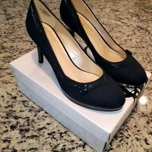 Navy pump